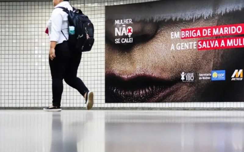 Ação do projeto em imagem publicada pelo Jornal de Brasília